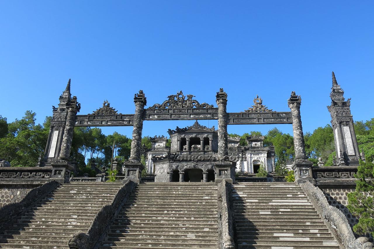 Hoang Trieu Hotel Hue Exteriör bild