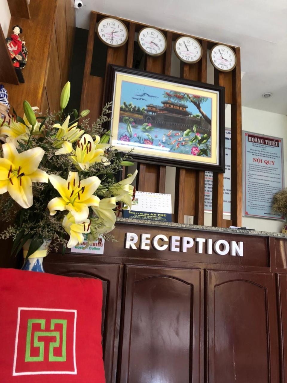 Hoang Trieu Hotel Hue Exteriör bild